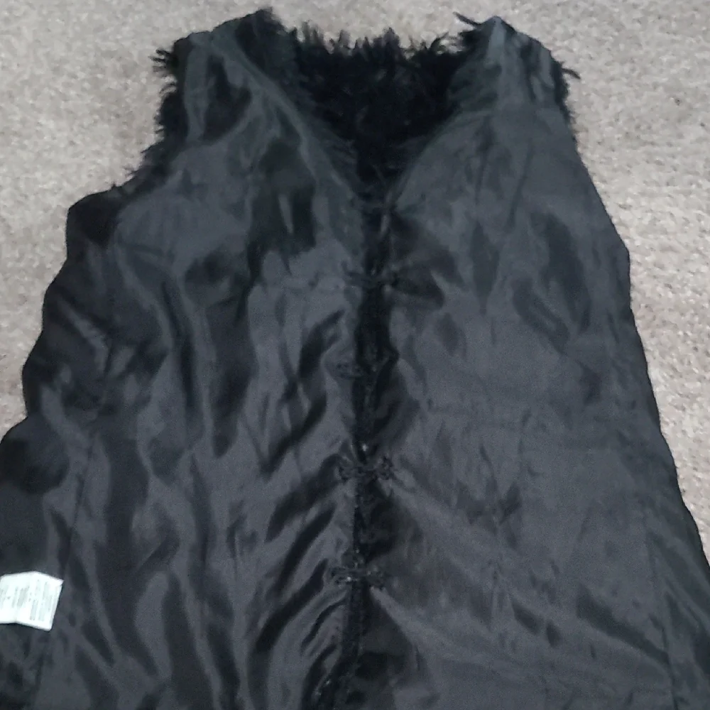 JOLT Black Faux Fur Vest Size M - Picture 3 of 5